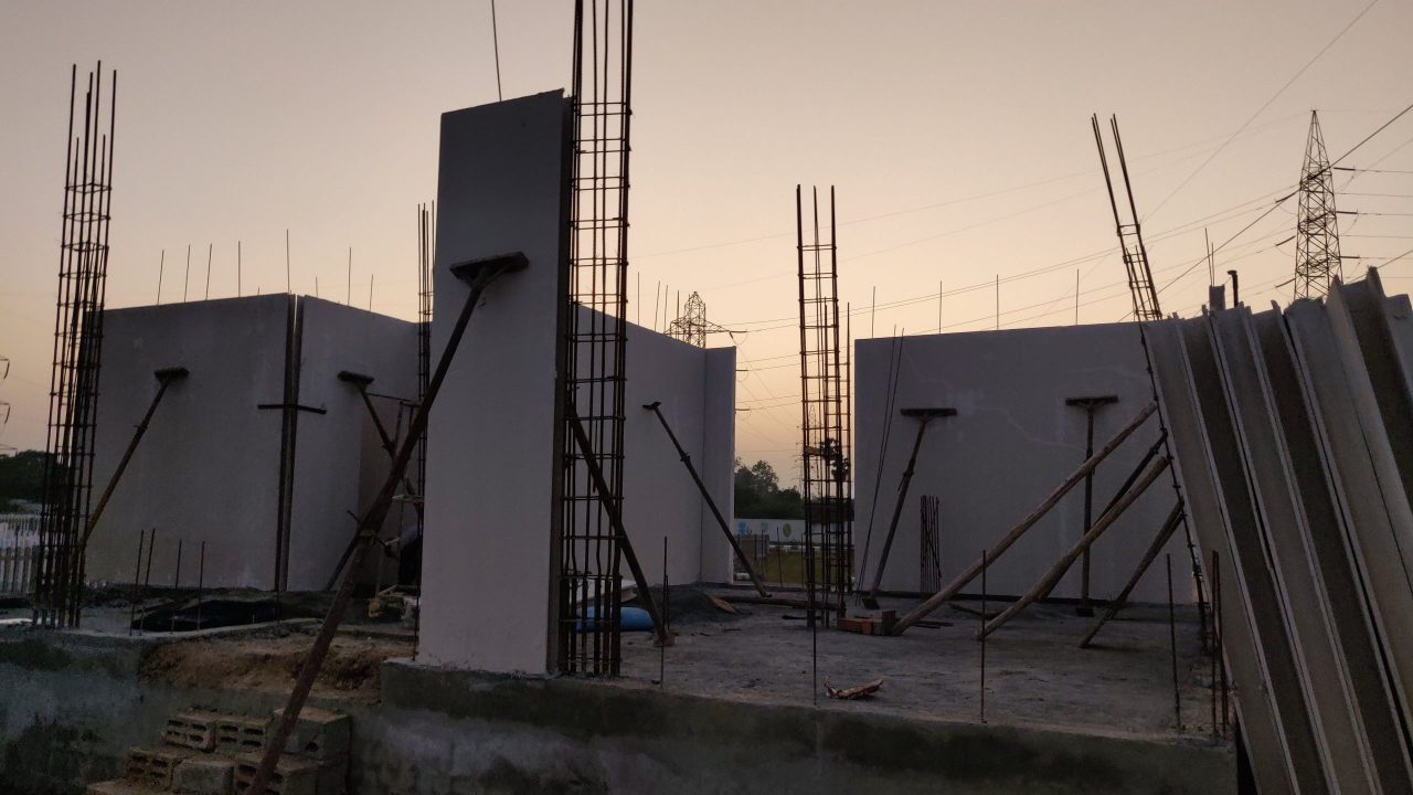 gfrg wall erection
